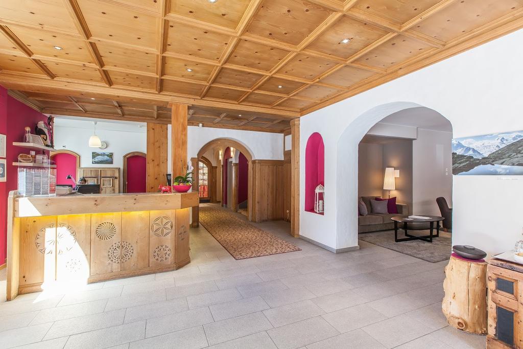 Sleep Only Hotel Pontresina Exterior photo