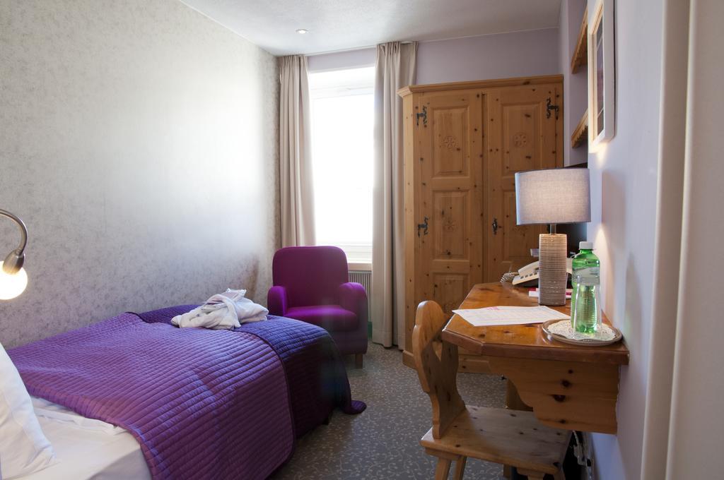 Sleep Only Hotel Pontresina Exterior photo